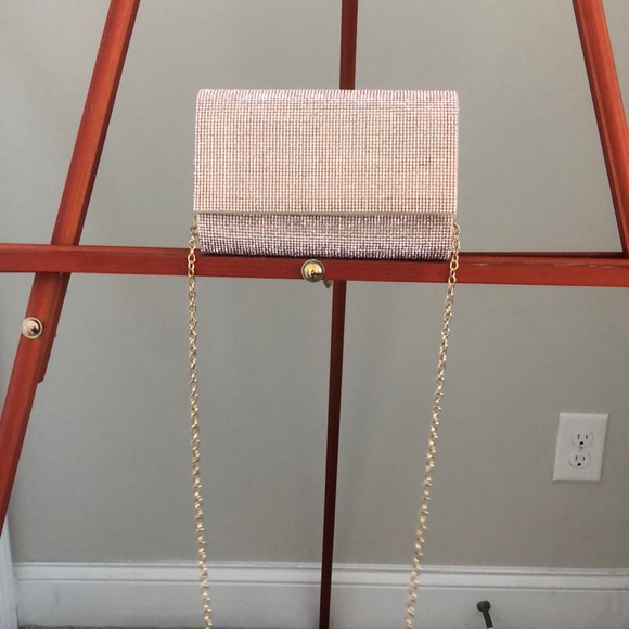 Purse - Picture 2 of 3